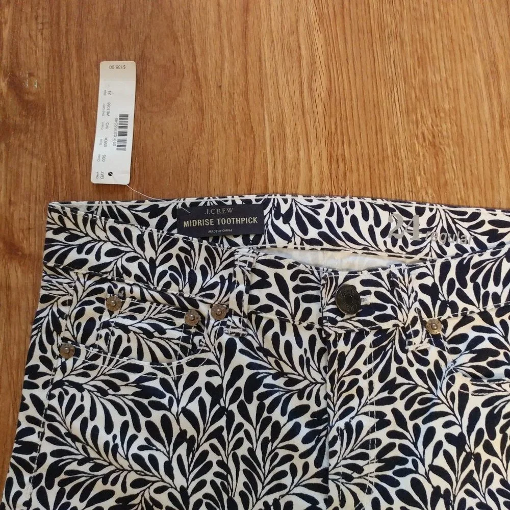 J. Crew Mid-rise Toothpick Black & White Fern Print Pants - Size 24 NWT.